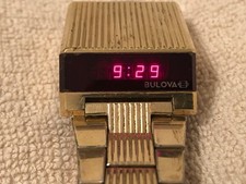Orologio Uomo Vintage Bulova Computron LED (rosso) - Tono Oro / N6