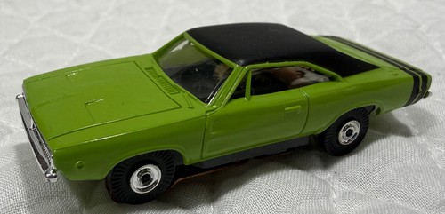Caricabatteria slot car dodge - slot,