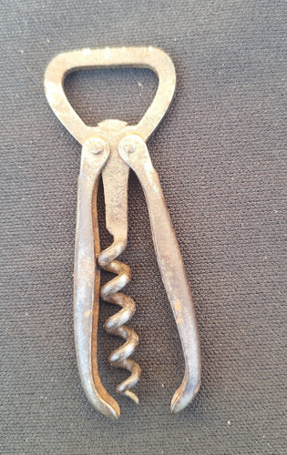 Ancien tire bouchon poche - tire-bouchon,