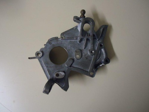 04b130379a supporto pompa - 04b130379a,