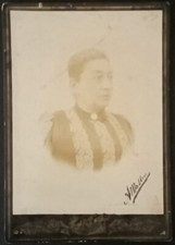 Antica fotografia su cartoncino Ritratto Donna Inizi ‘900 21x15,7 cm (6) C. foto