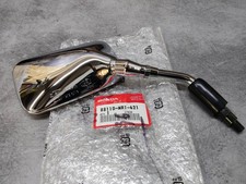 Rétroviseur chromé droit