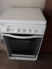 Cucina bianca a gas  50x51x86 4 fuochi con forno gas e grill elettrico. Indesit