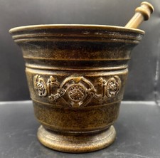 Antico mortaio in bronzo /