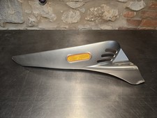 PLASTICA CARENA LATERALE FIANCHETTO DX VESPA ET2 ET4 50 125 150