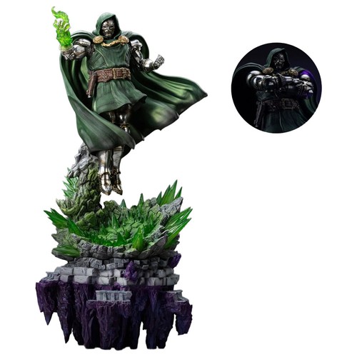 Statue doctor doom - statue,