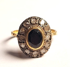 Anello in stile antico
