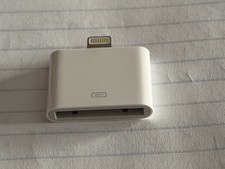 Apple Lightning to 30-Pin