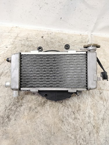 Radiatore acqua destro - destro, per