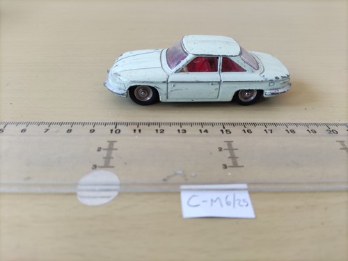 Dinky toys panhard 24 - dinky, toys,