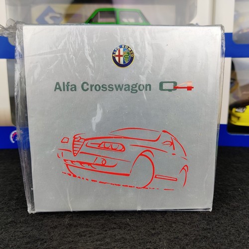 Auto norev alfa - alfa, romeo