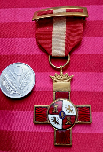 Medaglia croce rossa - croce, dorata