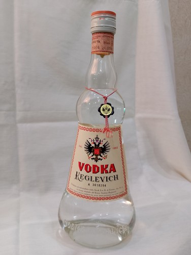 Vodka keglevich anni - anni, tappo