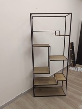 Scaffali a ripiani