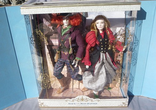 Alice mad hatter chapelier - &,