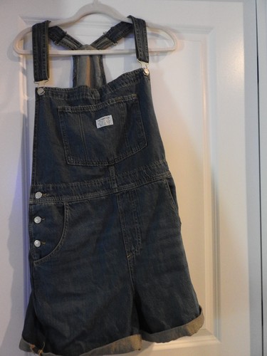 Pantaloncini corti levi - pantaloncini,