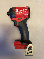Milwaukee 2953-20 M18