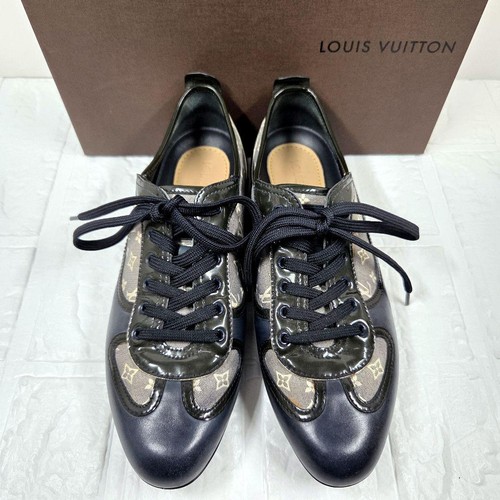 Louis vuitton sneakers - louis,