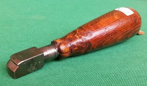 Antico vecchio utensile arnese - antico,