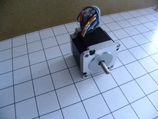 3 Motori Passo Passo NEMA23 125 oz doppio albero SM2006B-SOC Robotics (Canada) -