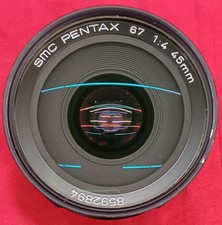 Obiettivo per fotocamera medio