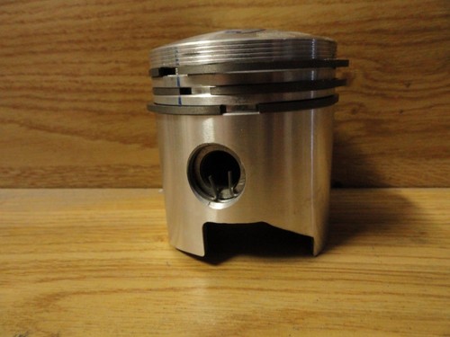 Kit pistoni motore industriale