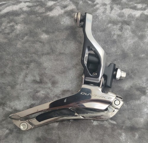 Deragliatore anteriore doppio