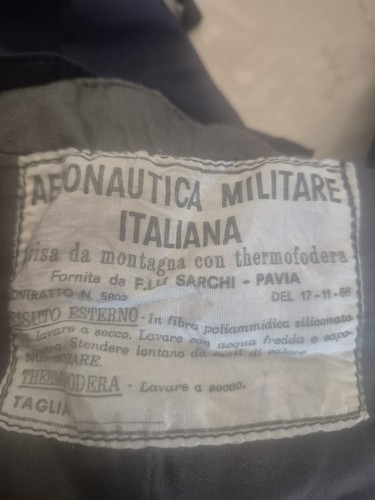 Pantaloni divisa da - da,