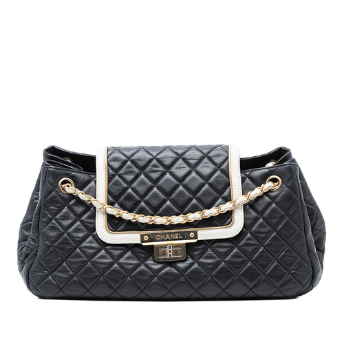 Chanel medium matelassé cuir - medium,