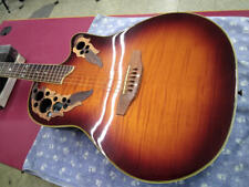 Chitarra acustica elettrica