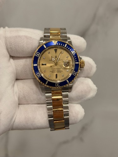 Rolex submariner date - ,
