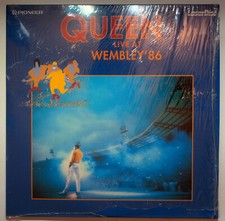 Ebond queen live - queen, wembley