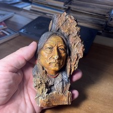 Scultura TORO SEDUTO TATANKA