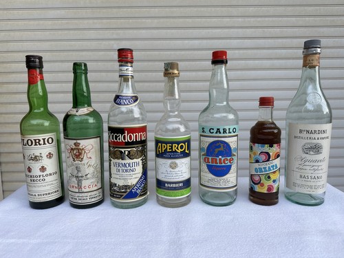 Bottiglie vintage vuote - , di