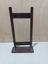 Antico Portafoto In Legno Con Piccole Decorazioni In Ottone