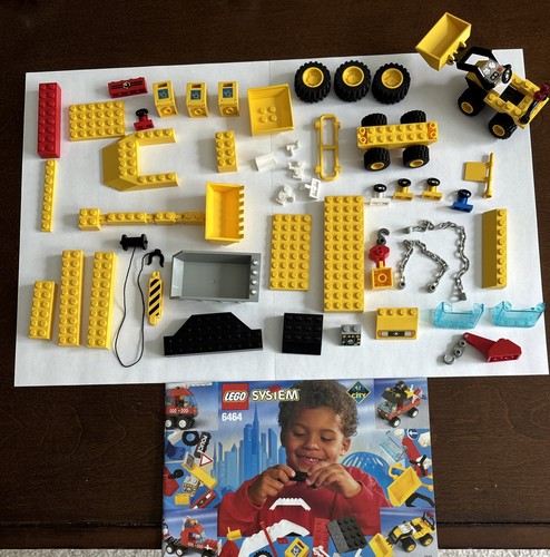 The lego 7633 - 7633, city