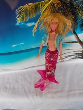 Barbie Puppe, mit blauen