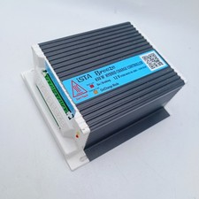 Regolatore di carica ibrido