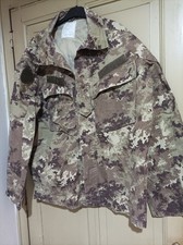 Giacca  mimetica vegetato  Esercito Italiano. Misura 50. Usata.