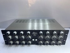 Aqualizzatore stereo di