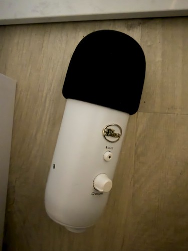 Mic only blue - mic, whiteout