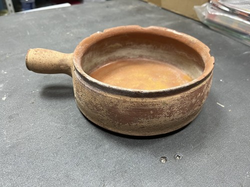 Antica pentola rurale
