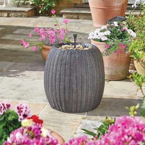 Fontana solare rattan funzione - solare,