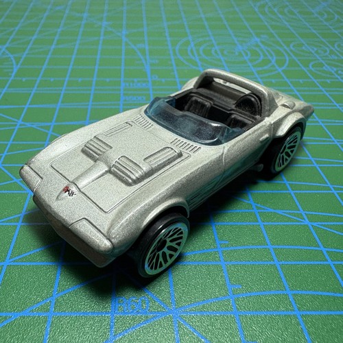 Hot wheels corvette - hot,