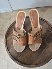 Zoccoli donna Guess in pelle
