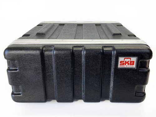 Skb abs molded rack case - 19",
