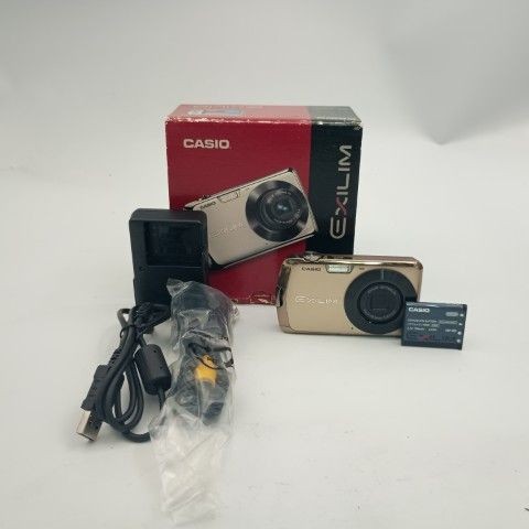 Fotocamera digitale compatta