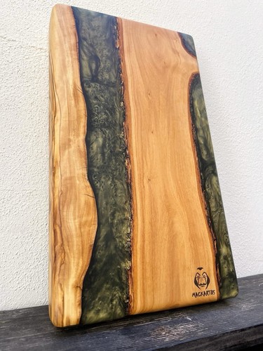 Tagliere legno ulivo e - in, di