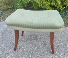 SGABELLO POGGIAPIEDI ANNI