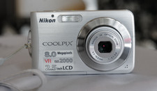 FOTOCAMERA DIGITALE NIKON COOLPIX S210 8.0 DIGITAL  COME NUOVA SILVER